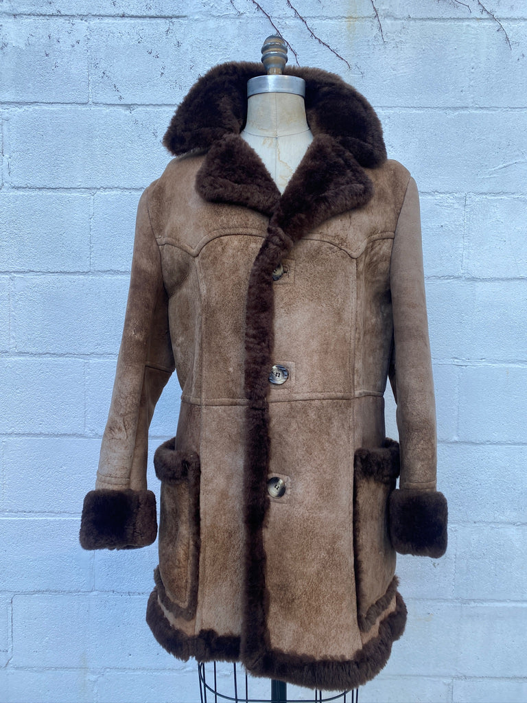 Men's Small or Womens Large Vintage Brown Sheepskin Fur Coat  by Athen's Leather Ware Limited, Made in Toronto Canada 