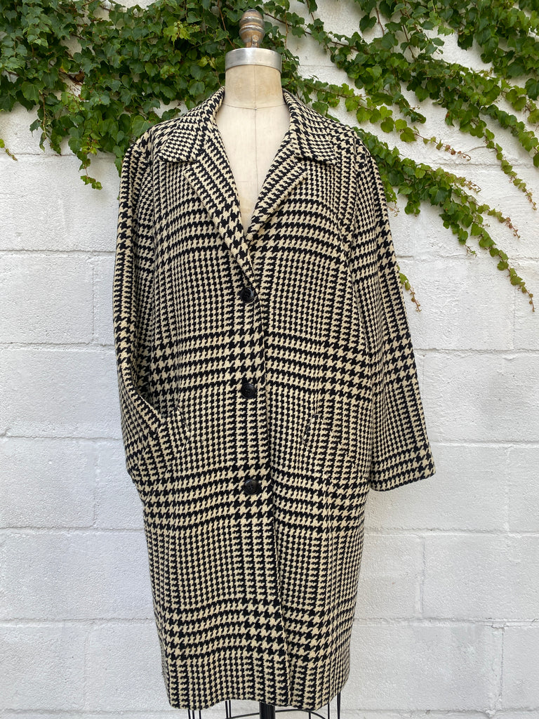 Womens 1980s Anne Klein Designer black and white Hounds Tooth wool trench coat size M/L