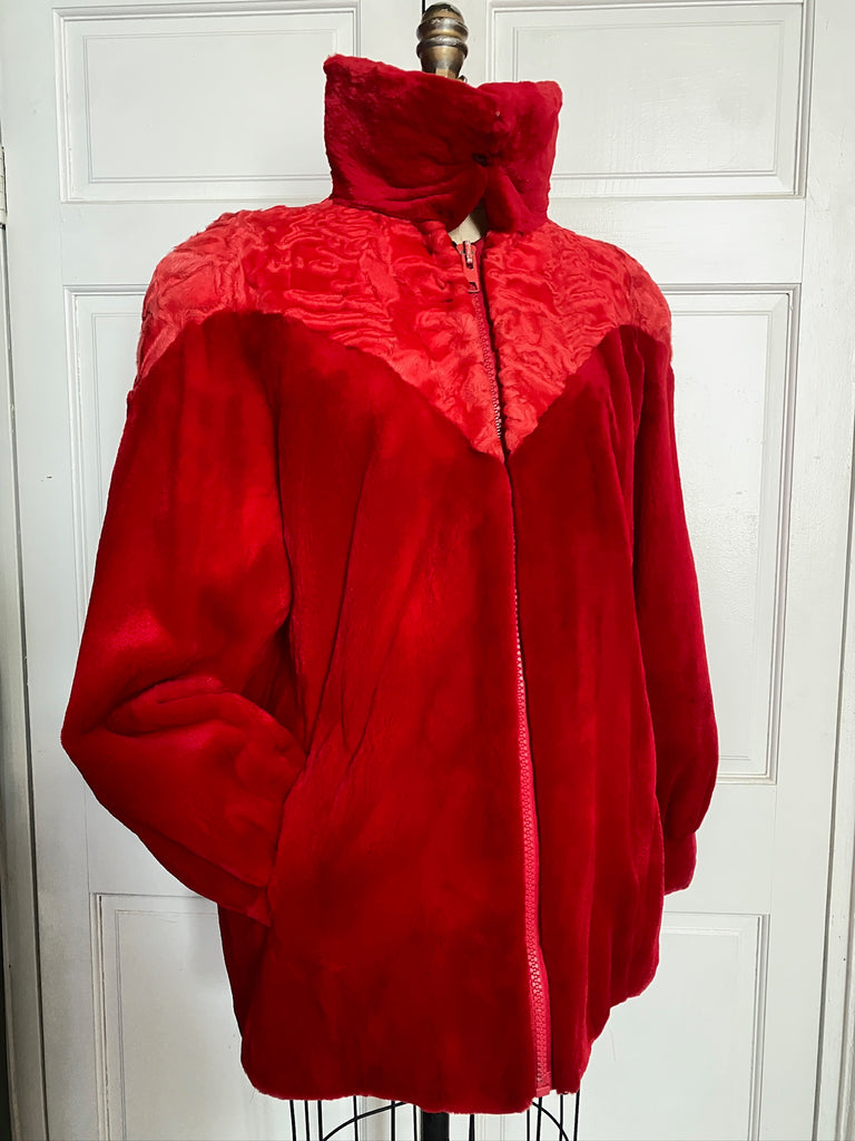 Size M/L - 1980's Custom made Blood Red Astrakhan lamb and sheared beaver fur coat, shoulder pads, fully lined with pockets. FREE SHIPPING! Located in Astoria, Queens NYC